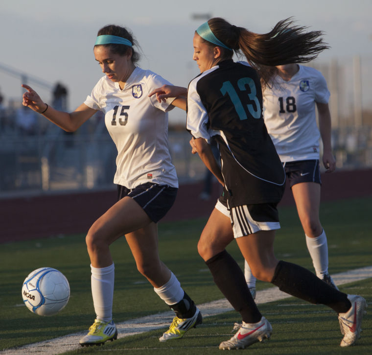 Soccer: DV vs Highland
